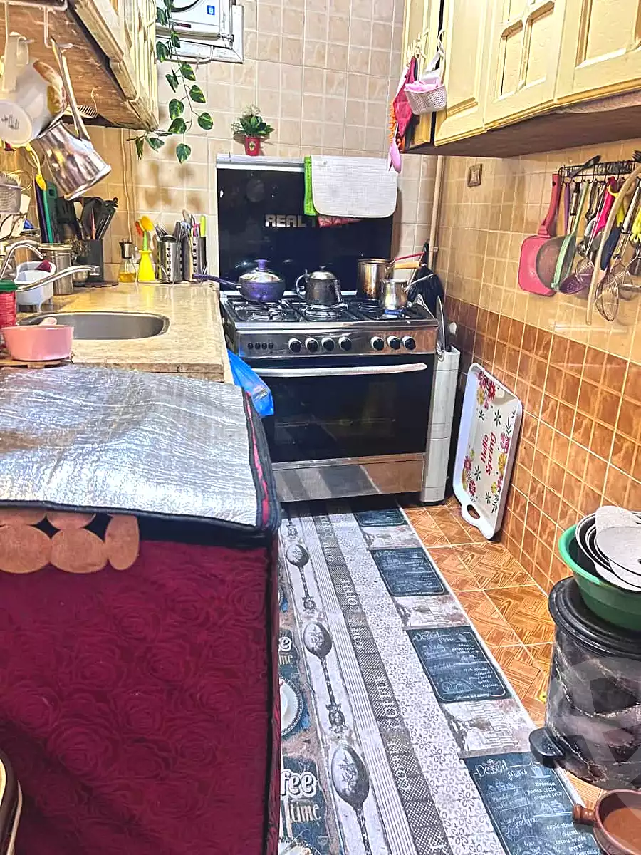 https://aqarmap.com.eg/en/listing/7079007-for-sale-alexandria-alhadara-new-el-hadra-al-gemezi-st