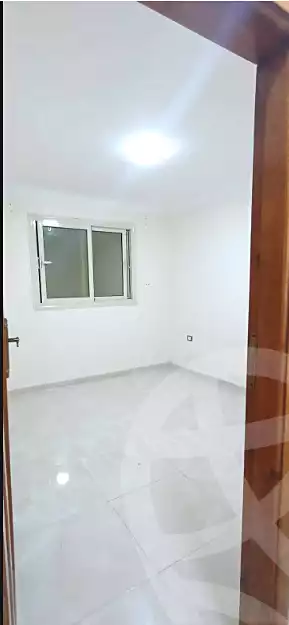 https://aqarmap.com.eg/en/listing/7079020-for-sale-cairo-helwan-hadayek-helwan-nile-corniche-st