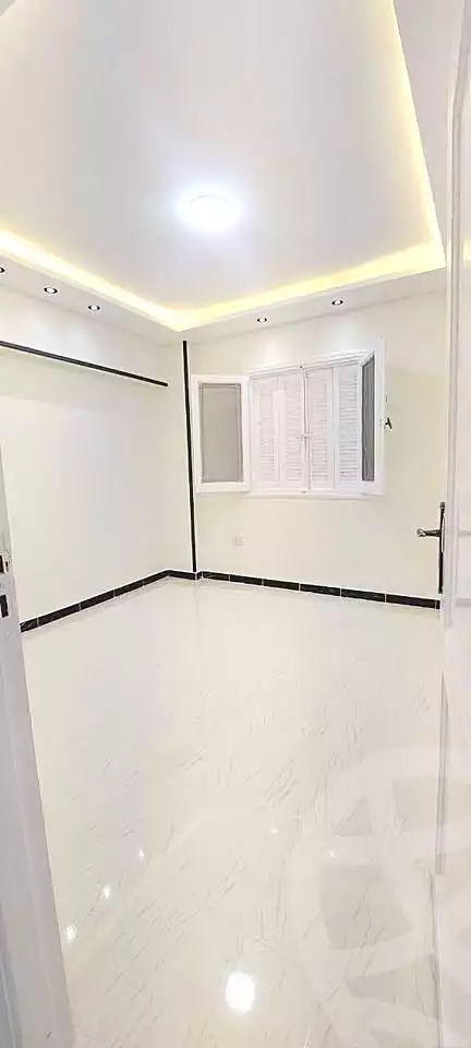 https://aqarmap.com.eg/en/listing/7079328-for-sale-alexandria-al-agamy-shataa-el-nakheel