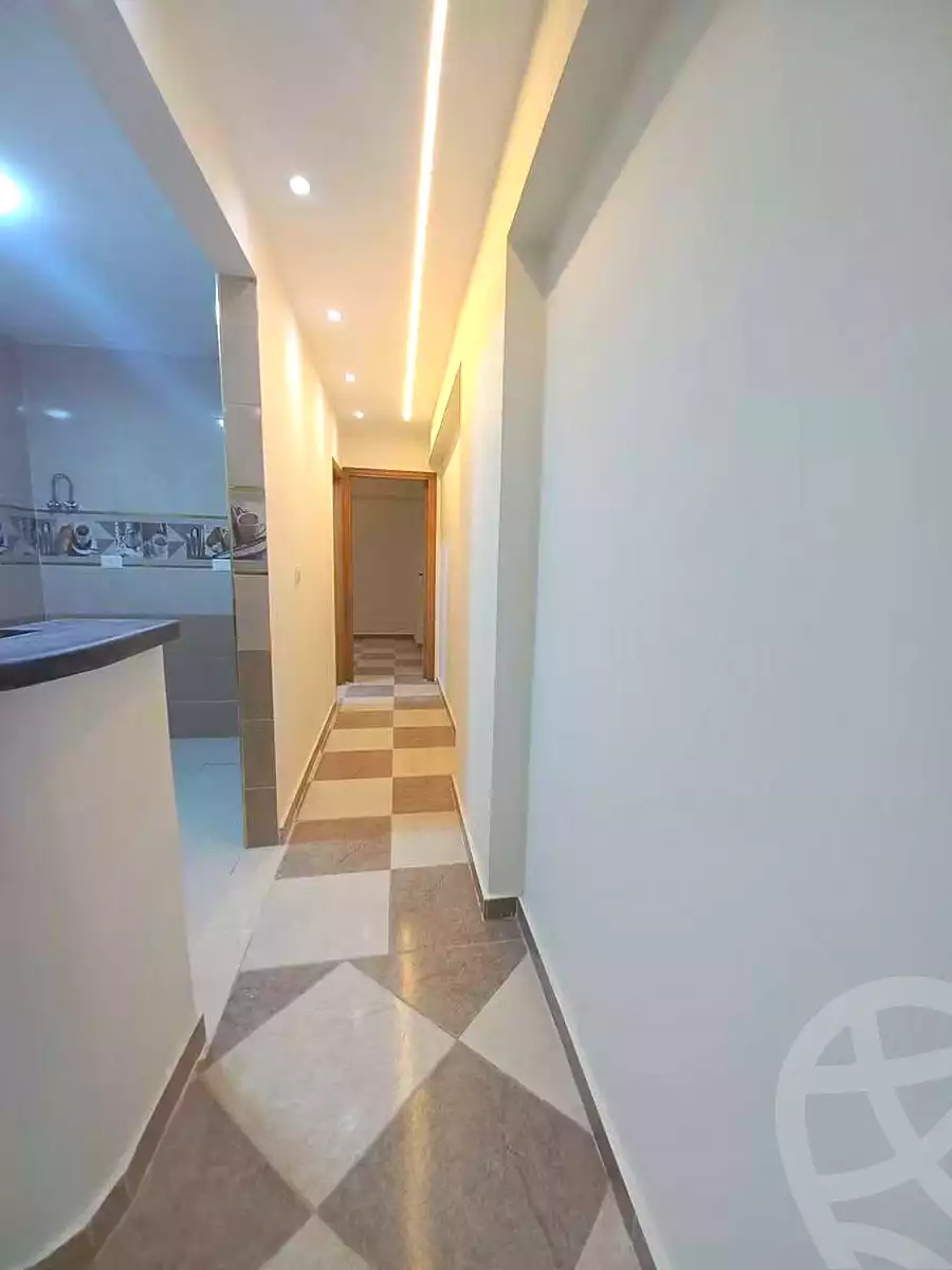 https://aqarmap.com.eg/ar/listing/7079381-for-sale-alexandria-sydy-bshr-sydy-bshr-bhry-shr-mhmd-njyb