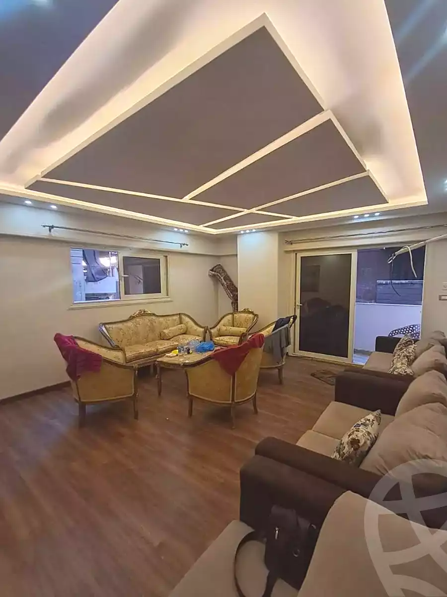 https://aqarmap.com.eg/ar/listing/7079421-for-sale-alexandria-el-asafra-l-sfr-bhry