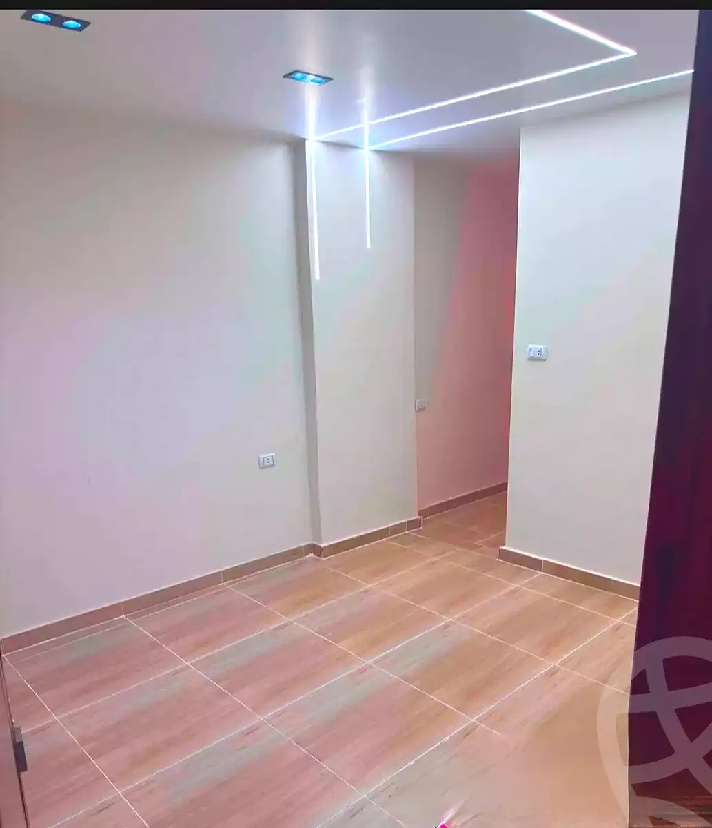 https://aqarmap.com.eg/ar/listing/7079433-for-sale-alexandria-al-agamy-lbytsh