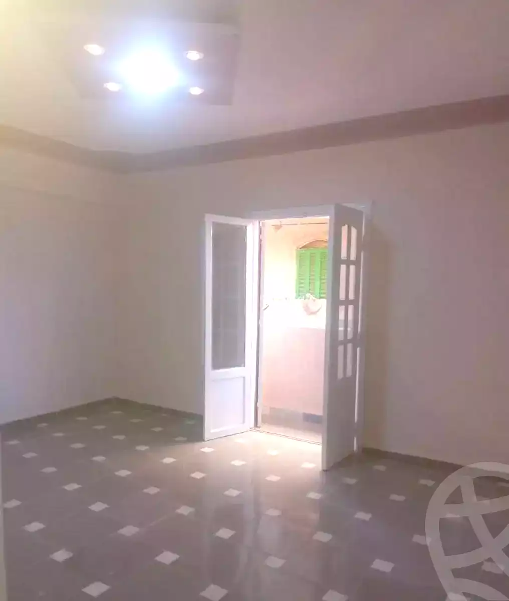 https://aqarmap.com.eg/en/listing/7079470-for-sale-alexandria-al-agamy-bw-ywsf