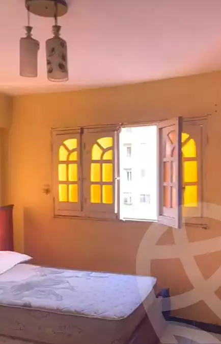 https://aqarmap.com.eg/ar/listing/7079818-for-rent-cairo-ain-shams-6-october-st