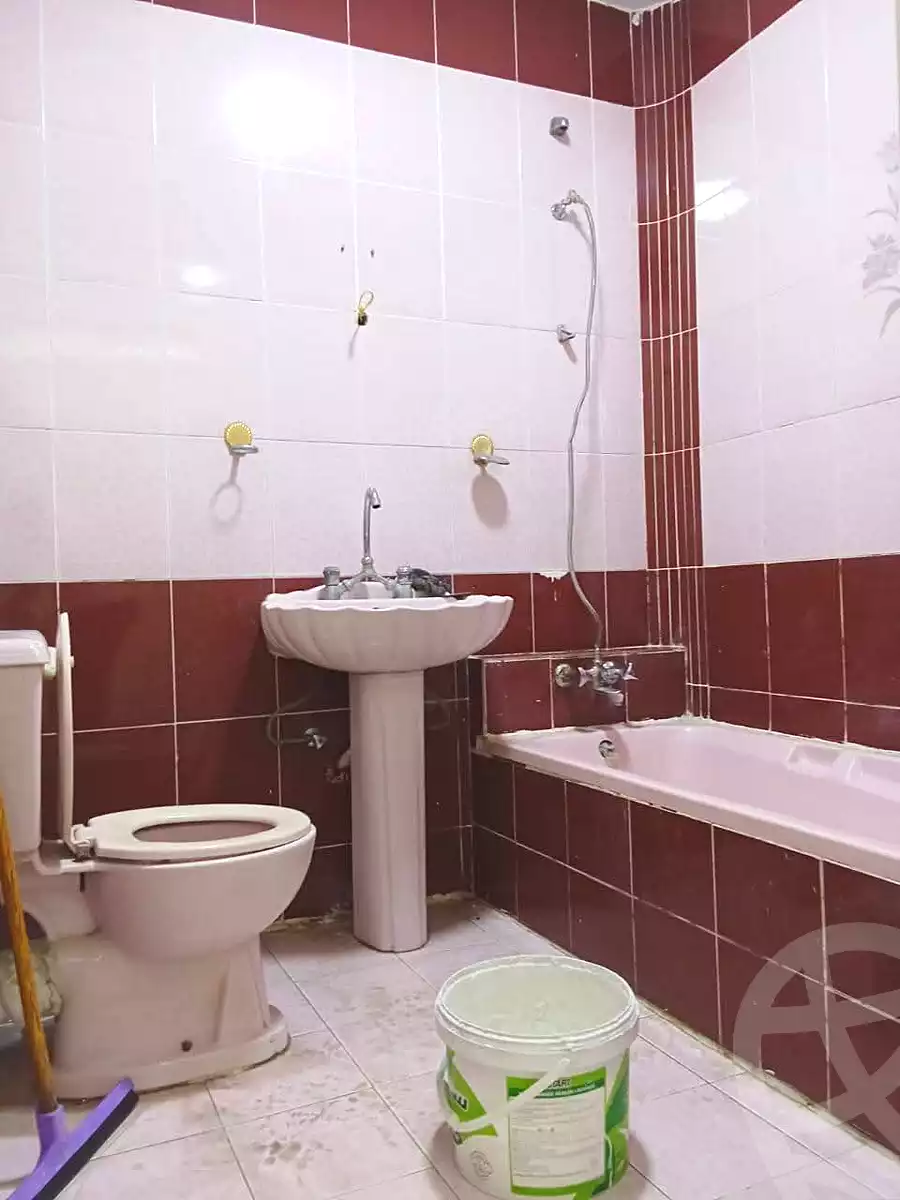 https://aqarmap.com.eg/en/listing/7079827-for-sale-alexandria-al-agamy-lbytsh-saad-zaghloul-st