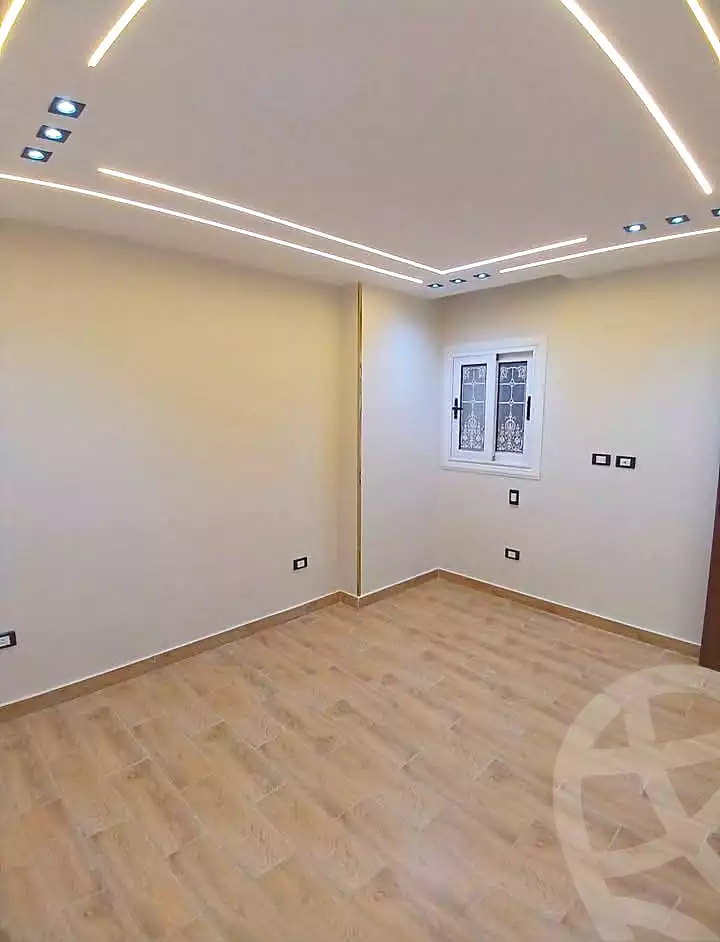 https://aqarmap.com.eg/ar/listing/7079856-for-sale-alexandria-al-agamy-lbytsh-bianchiii-el-arbaeen-st