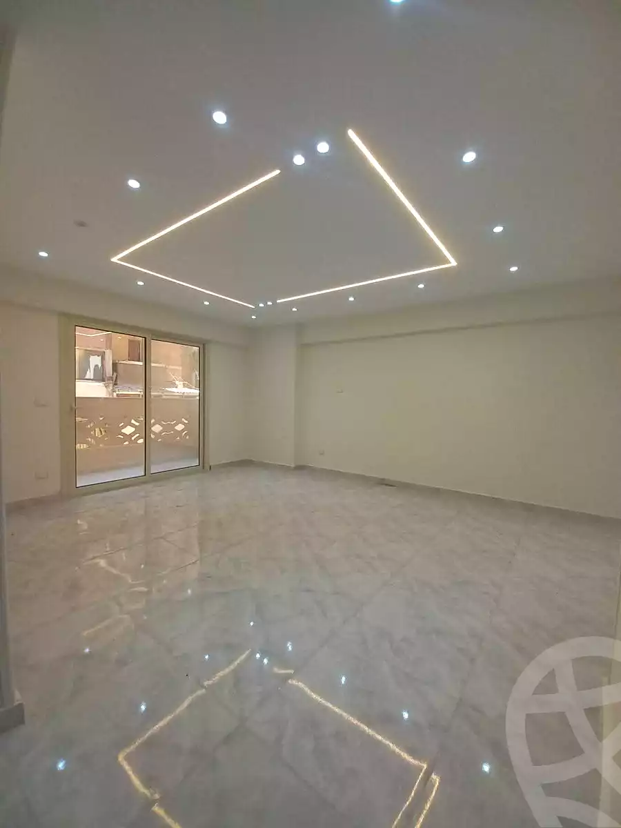 https://aqarmap.com.eg/ar/listing/7080002-for-sale-alexandria-sydy-bshr-sydy-bshr-bhry