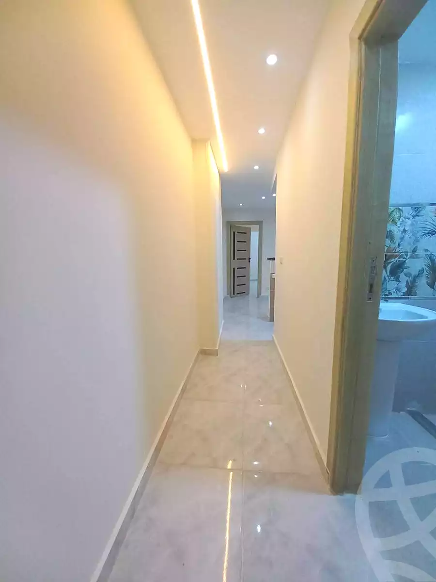 https://aqarmap.com.eg/ar/listing/7080002-for-sale-alexandria-sydy-bshr-sydy-bshr-bhry