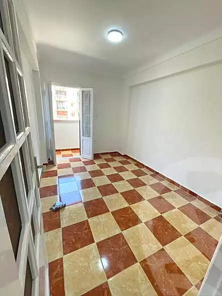 https://aqarmap.com.eg/ar/listing/7080019-for-sale-alexandria-lsywf-el-falki