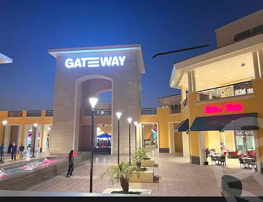 https://aqarmap.com.eg/ar/listing/7080321-for-sale-cairo-new-cairo-lrhb-city-malls-and-markets