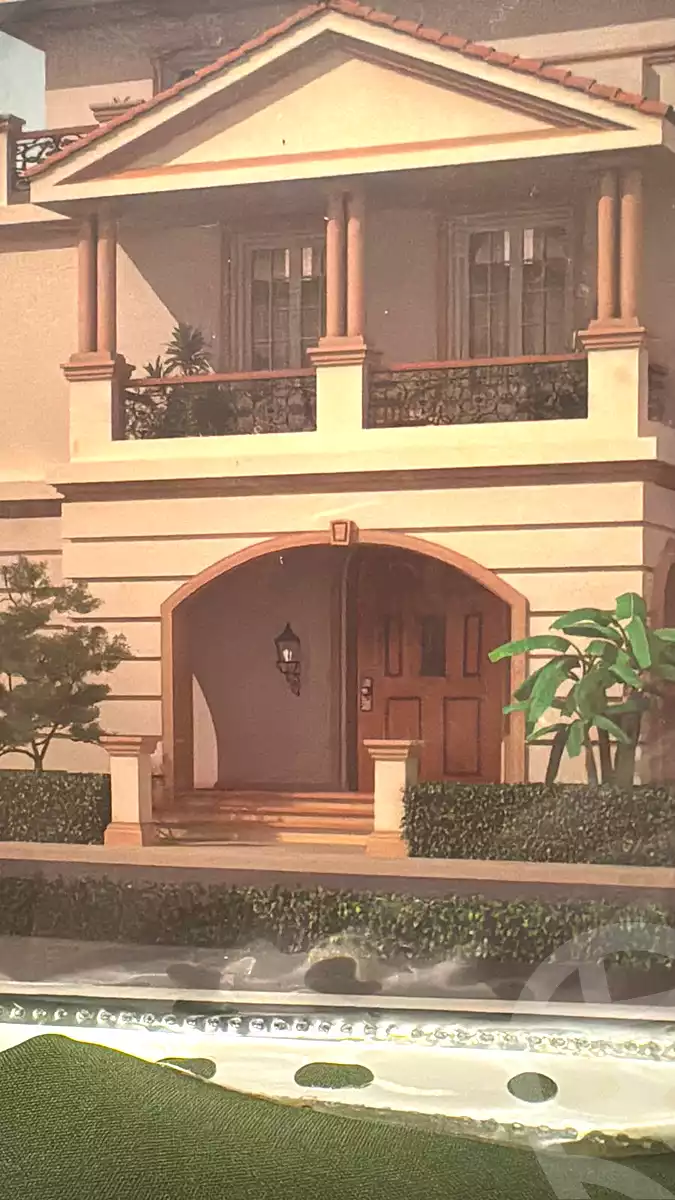 https://aqarmap.com.eg/en/listing/7080337-for-sale-cairo-new-cairo-compounds-royal-maxim
