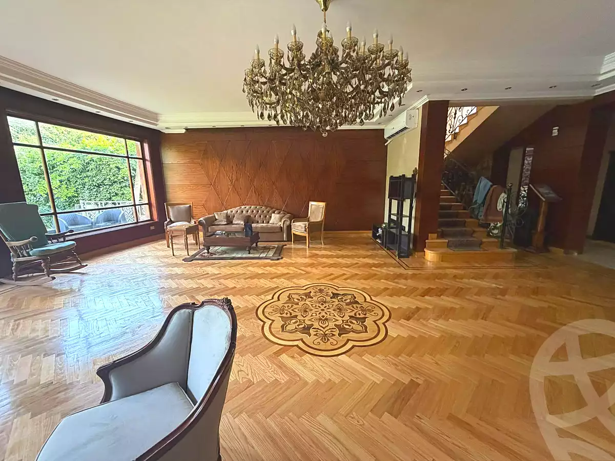 https://aqarmap.com.eg/en/listing/7080337-for-sale-cairo-new-cairo-compounds-royal-maxim