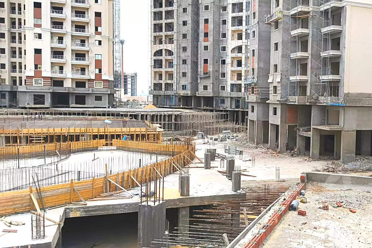 https://aqarmap.com.eg/en/listing/7080388-for-sale-alexandria-sawary-compounds-first-avenue-compound-the-first-development