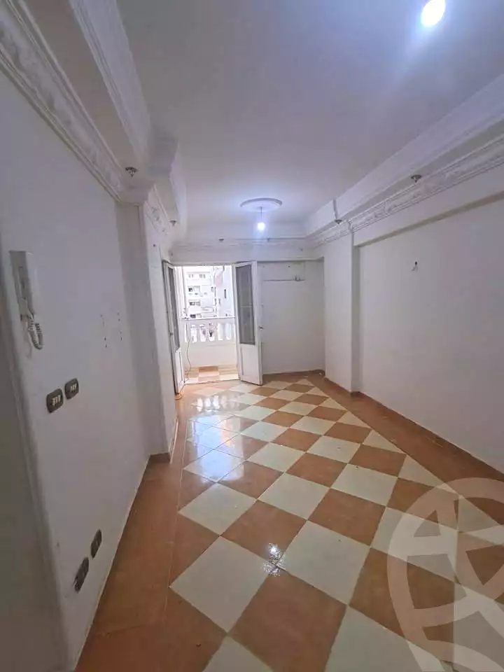 https://aqarmap.com.eg/en/listing/7080559-for-sale-alexandria-sydy-bshr-sydy-bshr-bhry-ali-hipa-st