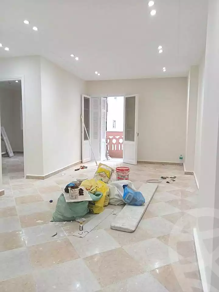https://aqarmap.com.eg/ar/listing/7080561-for-sale-alexandria-el-asafra-shr-45