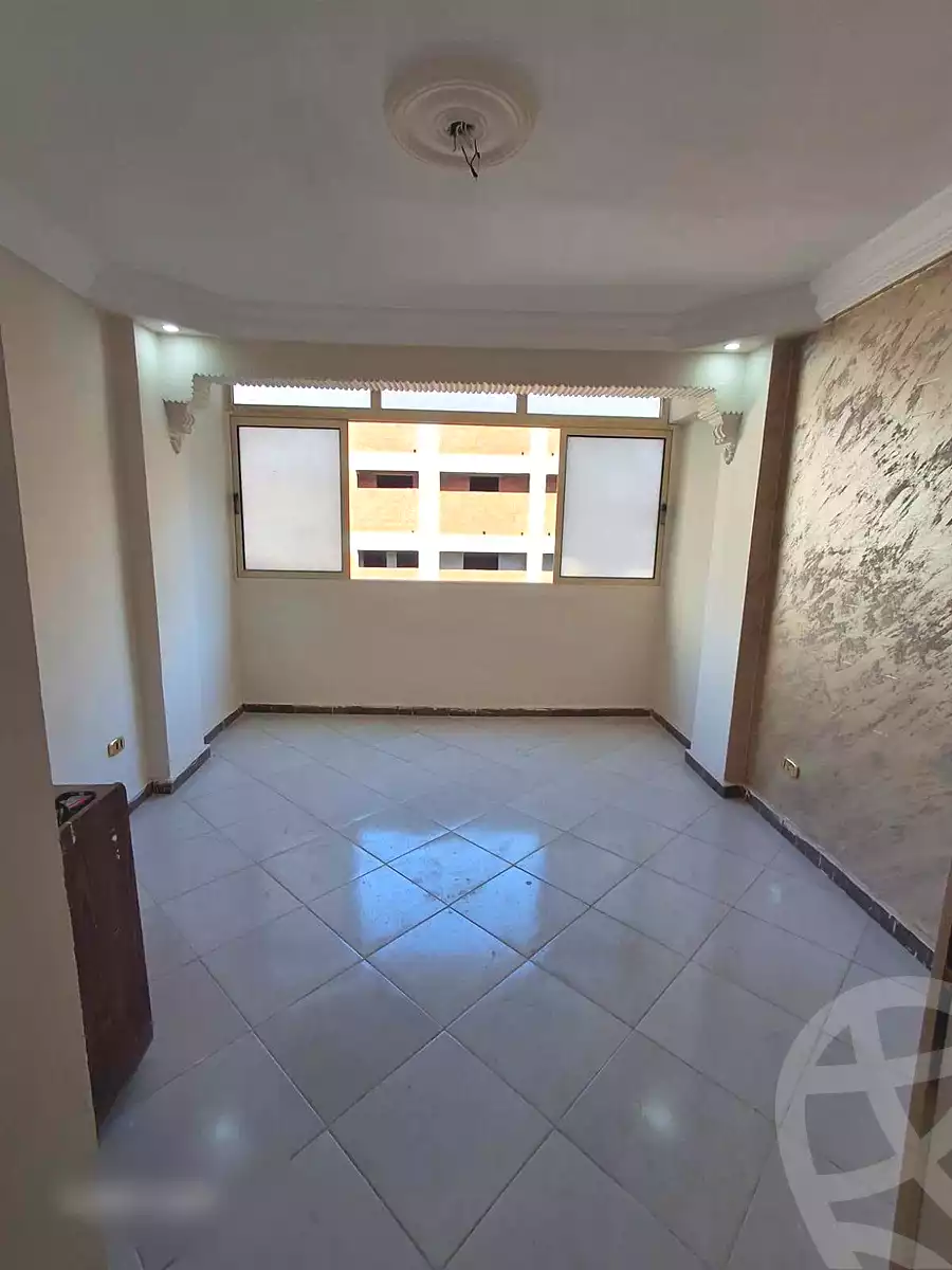 https://aqarmap.com.eg/ar/listing/7080599-for-sale-alexandria-lsywf-el-falki