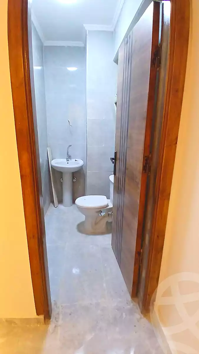 https://aqarmap.com.eg/en/listing/7080660-for-sale-alexandria-al-agamy-lbytsh-el-hanafeya-st