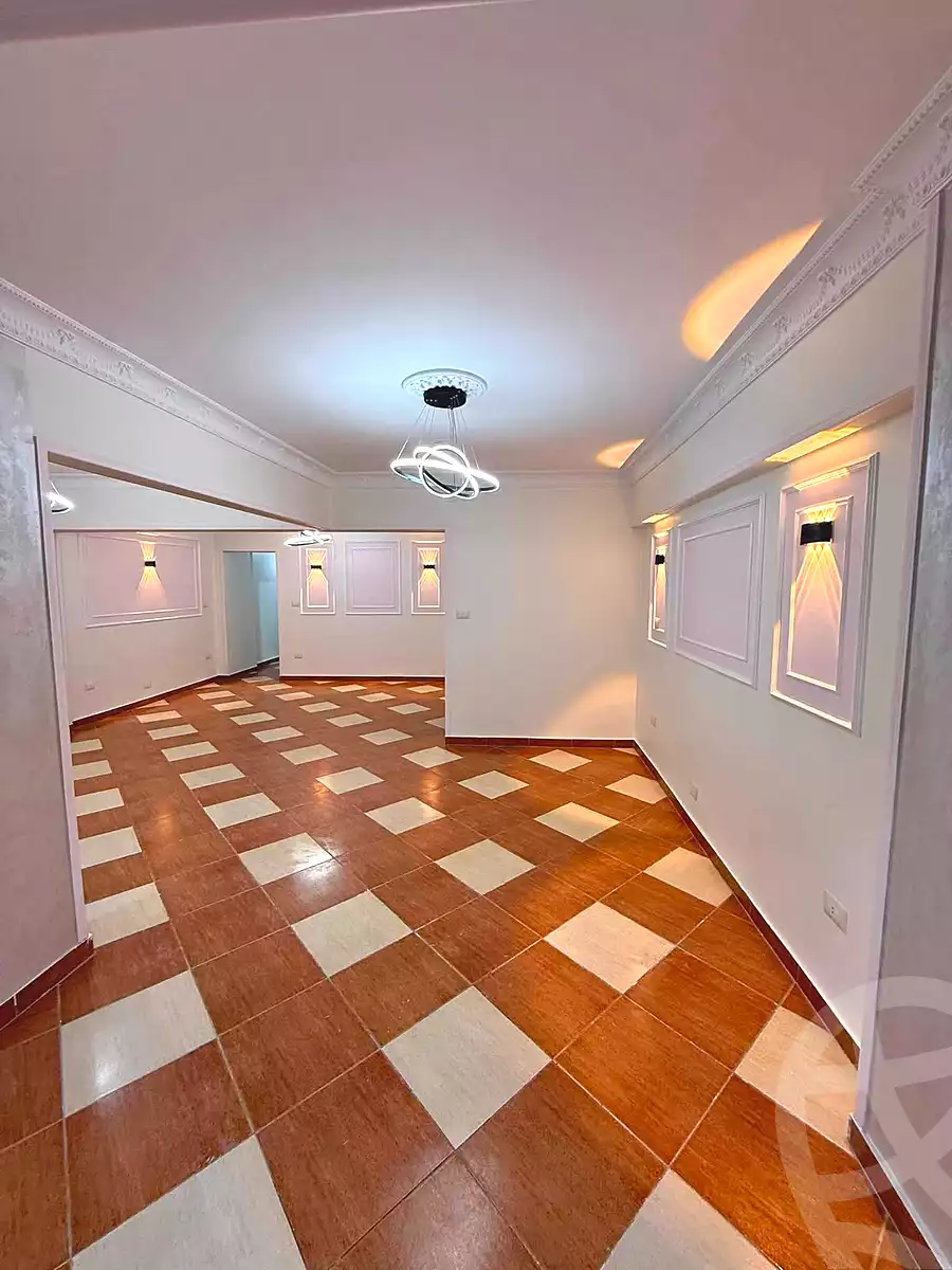 https://aqarmap.com.eg/ar/listing/7080778-for-sale-alexandria-el-asafra-l-sfr-bhry