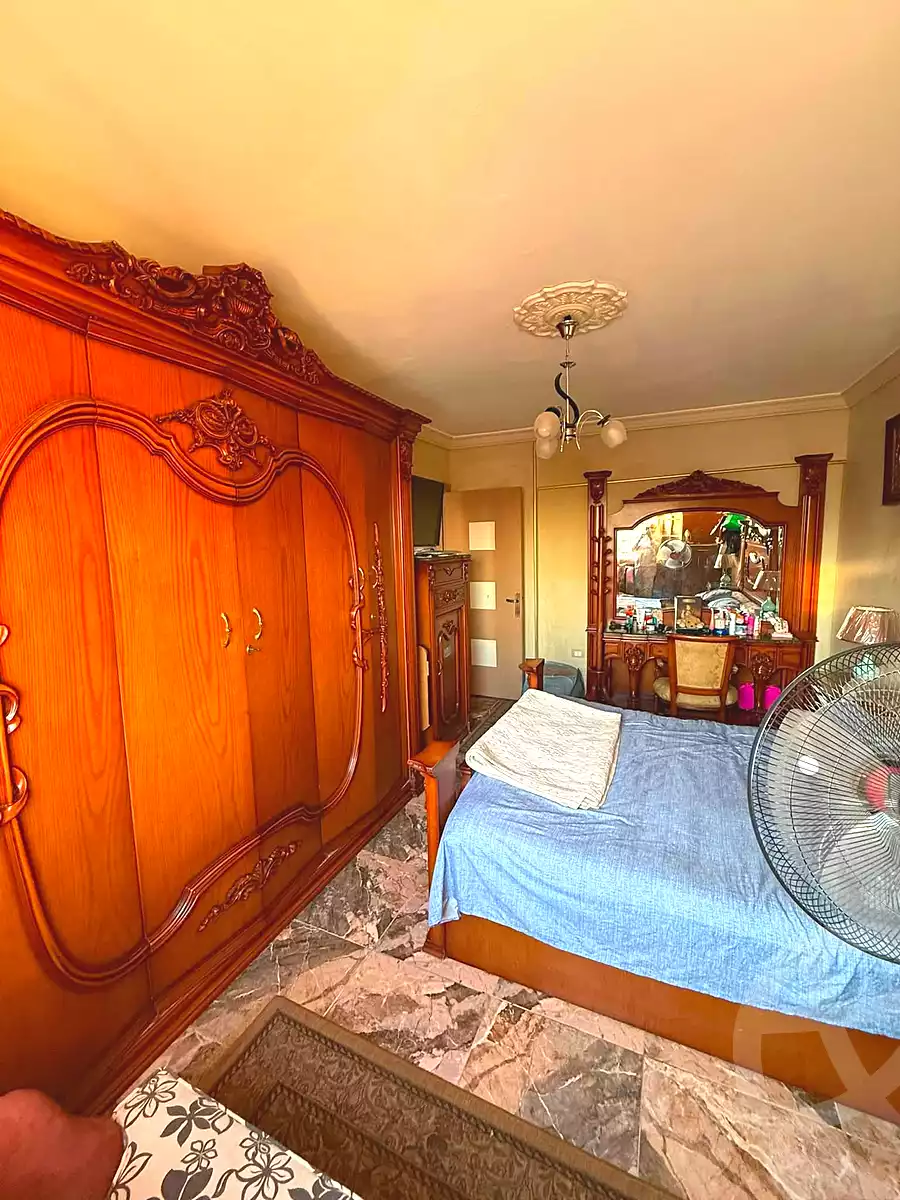https://aqarmap.com.eg/ar/listing/7080788-for-sale-alexandria-sydy-bshr-sydy-bshr-bhry-shr-khld-bn-lwlyd