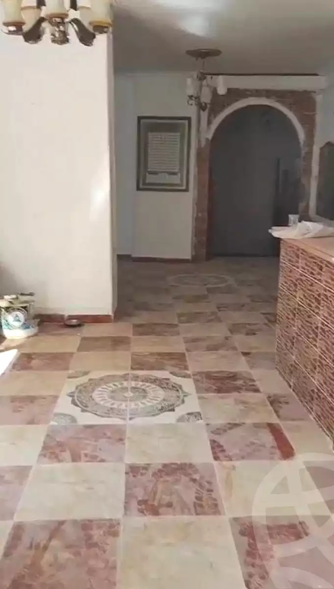 https://aqarmap.com.eg/en/listing/7080809-for-sale-alexandria-kom-el-dikka