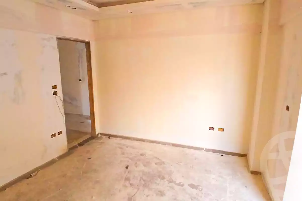 https://aqarmap.com.eg/en/listing/7081082-for-sale-alexandria-lsywf-gamila-city-compound