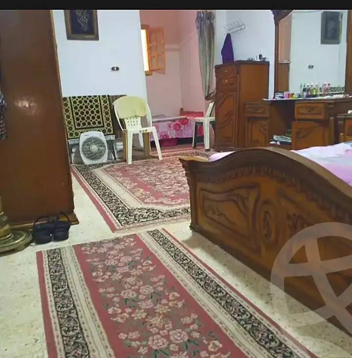https://aqarmap.com.eg/en/listing/7081194-for-sale-alexandria-al-agamy-bw-ywsf-hosni-mubarak-st