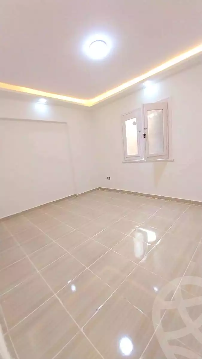 https://aqarmap.com.eg/ar/listing/7081297-for-sale-alexandria-al-agamy-shataa-el-nakheel