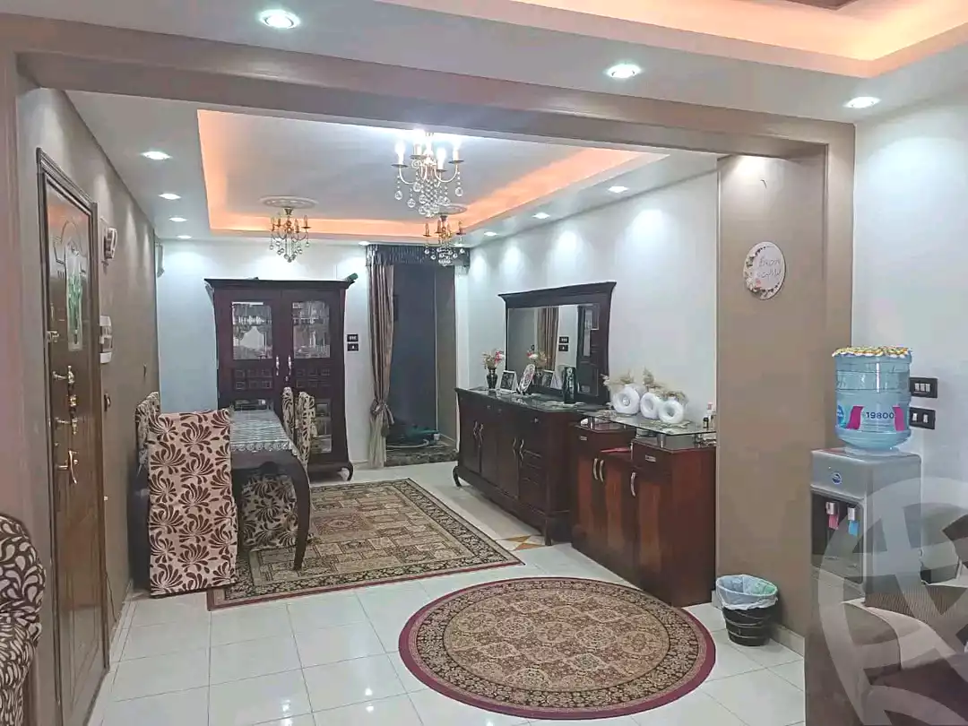 https://aqarmap.com.eg/ar/listing/7081457-for-sale-cairo-helwan-helwan-el-sharkeya-zaki-hawas-st