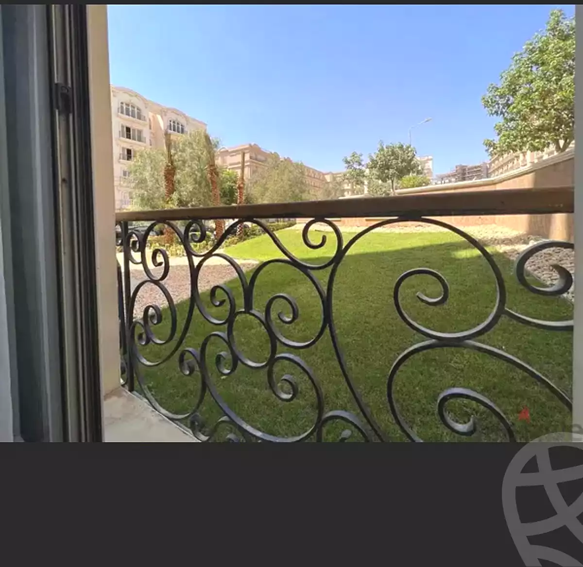 https://aqarmap.com.eg/ar/listing/7081466-for-rent-cairo-new-cairo-compounds-hyde-park-centre-ville-hyde-park