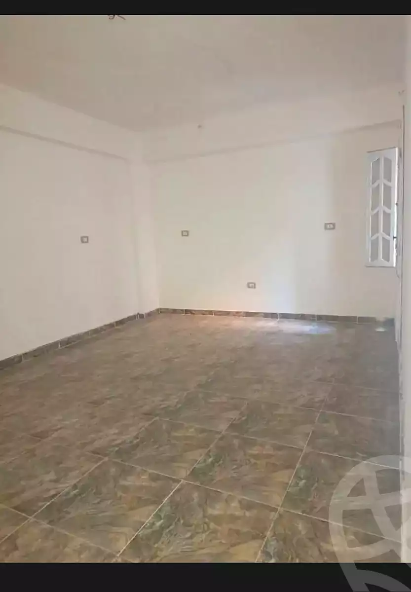 https://aqarmap.com.eg/en/listing/7081506-for-rent-alexandria-lsywf-el-falki