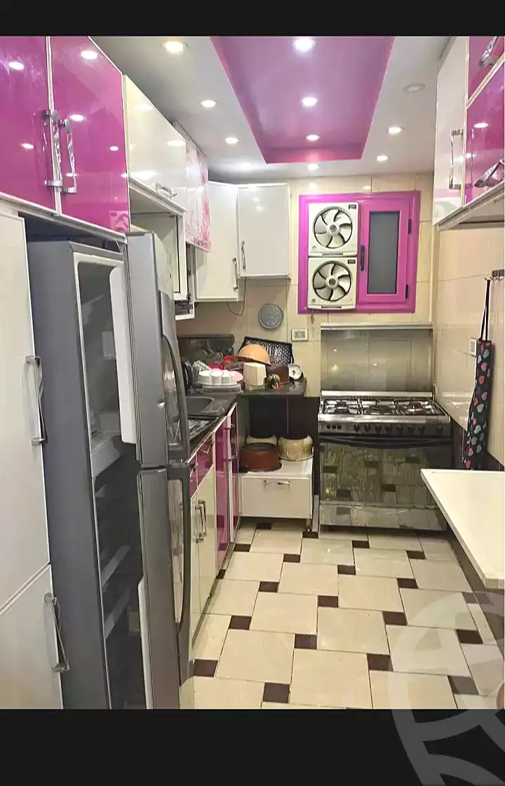 https://aqarmap.com.eg/ar/listing/7081826-for-rent-alexandria-el-montazah