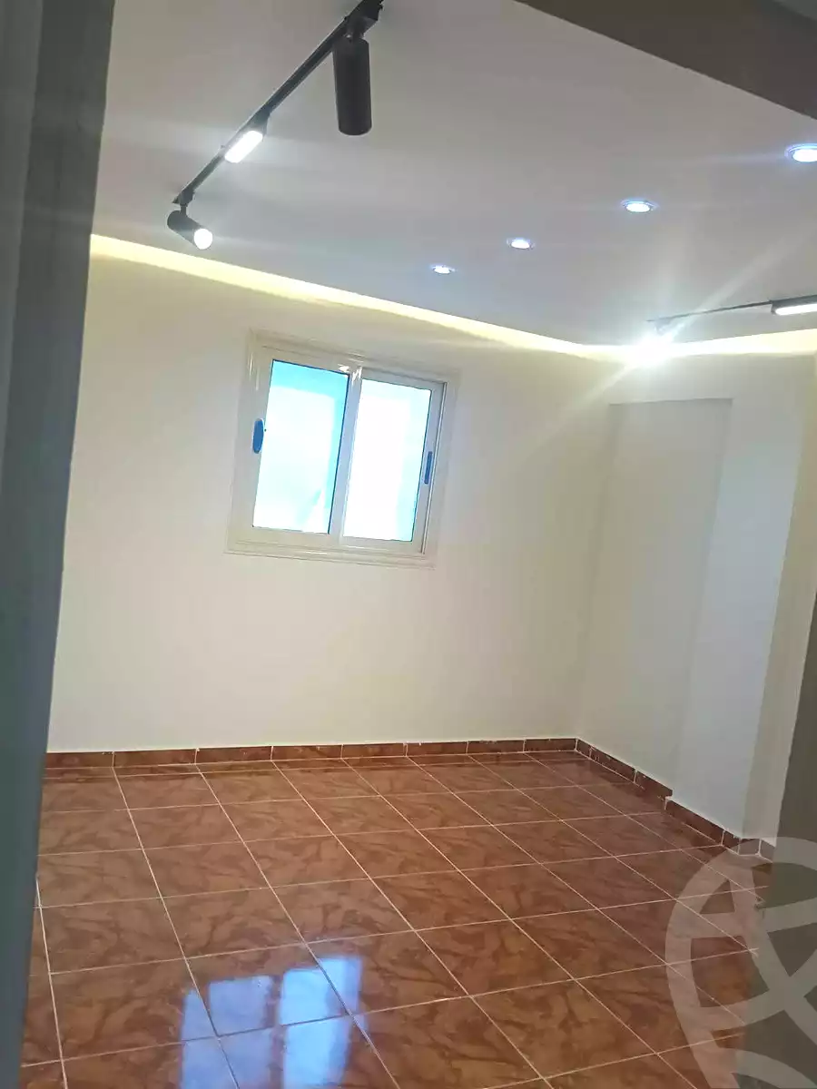 https://aqarmap.com.eg/en/listing/7081849-for-sale-alexandria-al-agamy-el-hanouvel-radwan-st