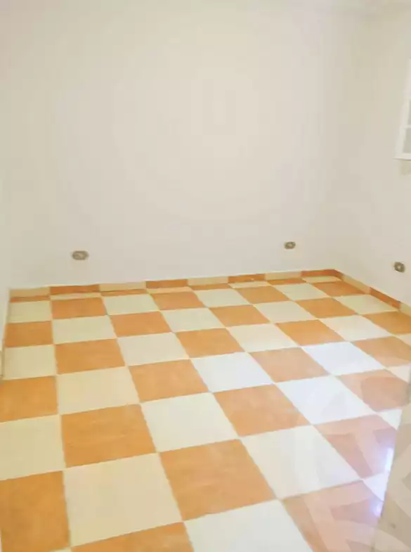 https://aqarmap.com.eg/en/listing/7082081-for-sale-alexandria-sydy-bshr-sydy-bshr-bhry-ali-hipa-st