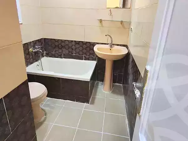 https://aqarmap.com.eg/ar/listing/7082083-for-sale-alexandria-al-agamy-shataa-el-nakheel