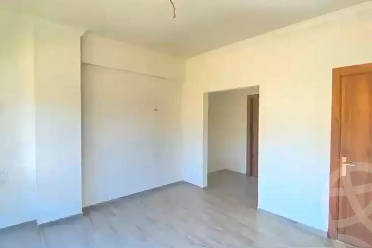 https://aqarmap.com.eg/ar/listing/7082647-for-sale-alexandria-smouha-Muruj