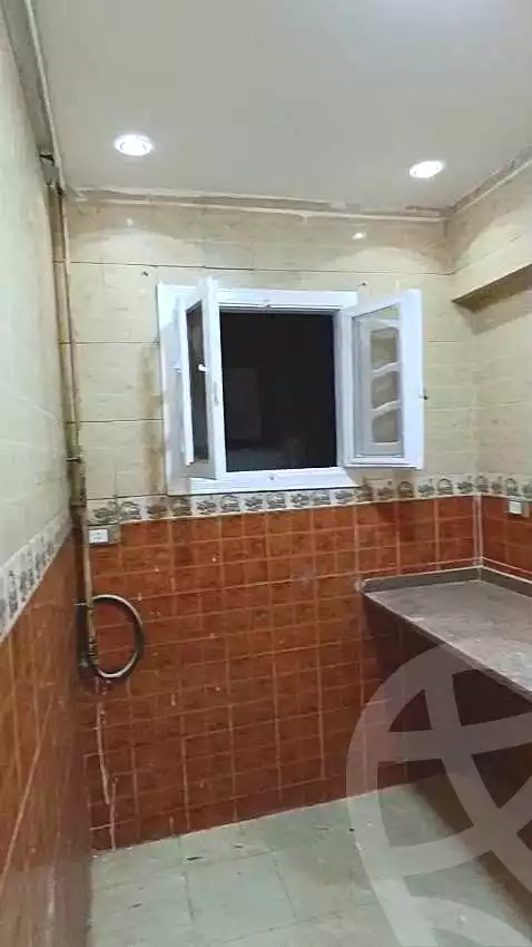 https://aqarmap.com.eg/en/listing/7082698-for-sale-alexandria-al-agamy-el-hanouvel-kasr-al-quiri-st-1