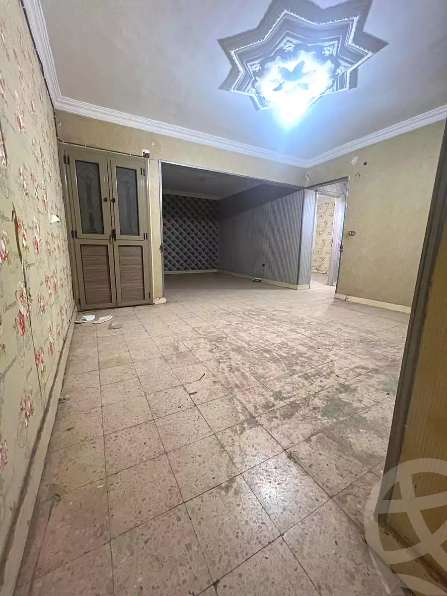 https://aqarmap.com.eg/en/listing/7082754-for-sale-cairo-helwan-mahmoud-khater-st