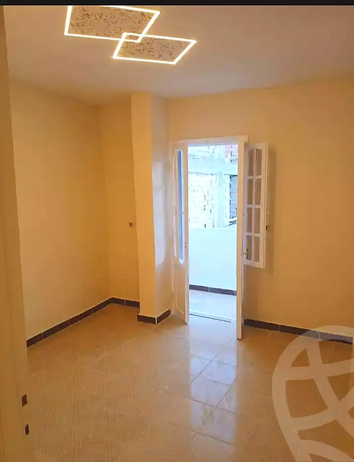 https://aqarmap.com.eg/en/listing/7082921-for-sale-alexandria-al-agamy-el-hanouvel-el-warsha-st