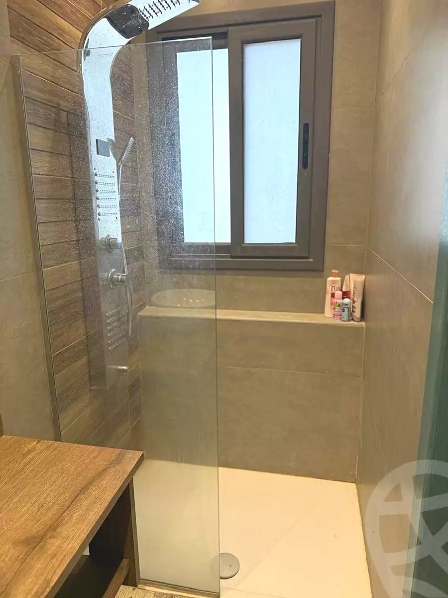 https://aqarmap.com.eg/en/listing/7082914-for-sale-cairo-new-cairo-compounds-fifth-square