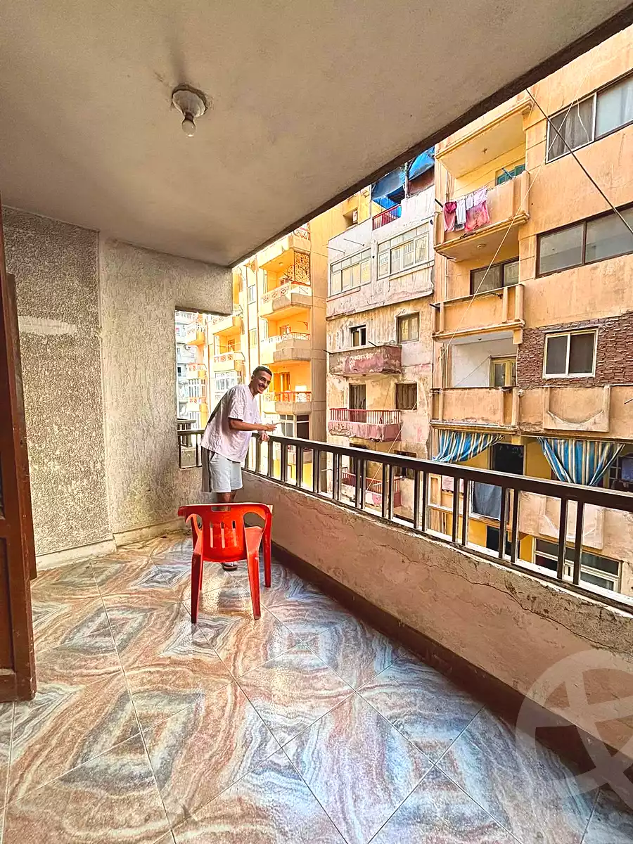 https://aqarmap.com.eg/ar/listing/7082977-for-sale-alexandria-sydy-bshr-sydy-bshr-bhry-shr-mhmwd-l-yswy
