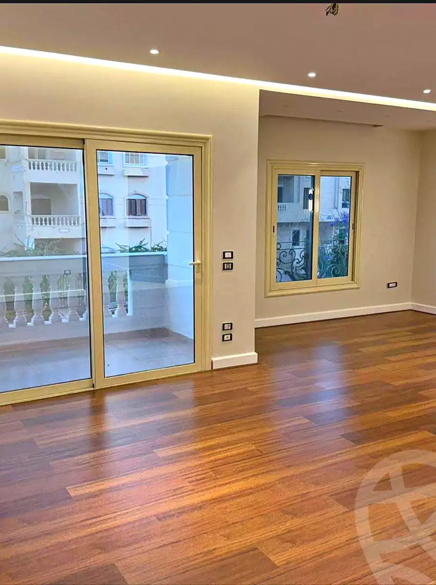 https://aqarmap.com.eg/en/listing/7083213-for-sale-cairo-el-haram-madkor