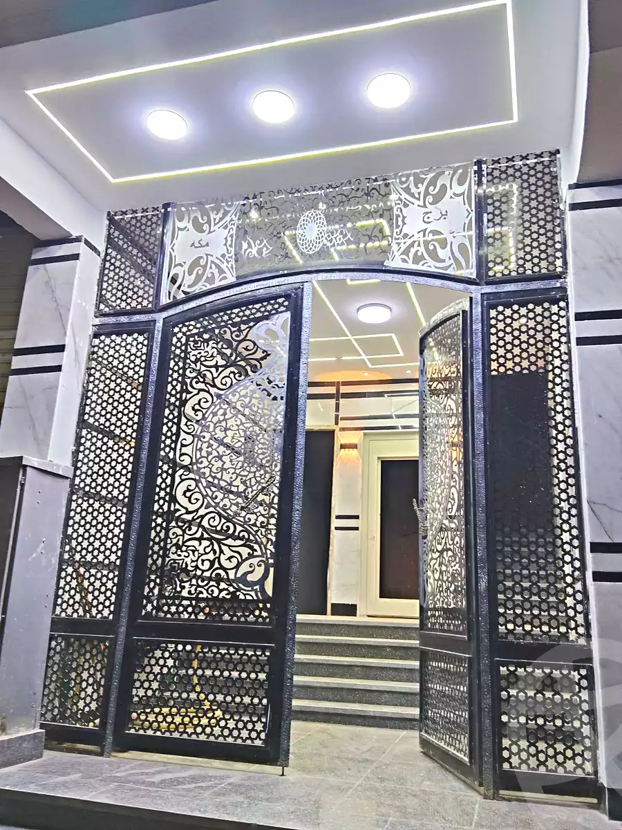 https://aqarmap.com.eg/ar/listing/7083216-for-sale-cairo-faisal-el-matbeaa-mohammed-salah-el-deen-st
