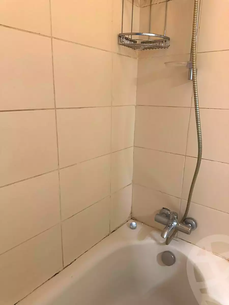 https://aqarmap.com.eg/ar/listing/7083234-for-rent-cairo-new-cairo-compounds-blm-hylz-nyw-kyrw