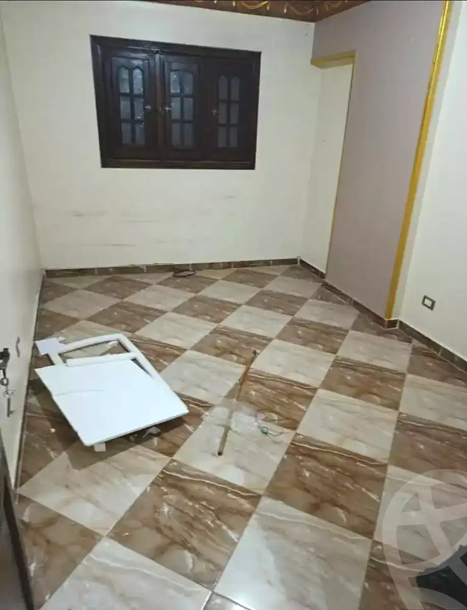 https://aqarmap.com.eg/ar/listing/7083400-for-sale-alexandria-new-miami-eskot