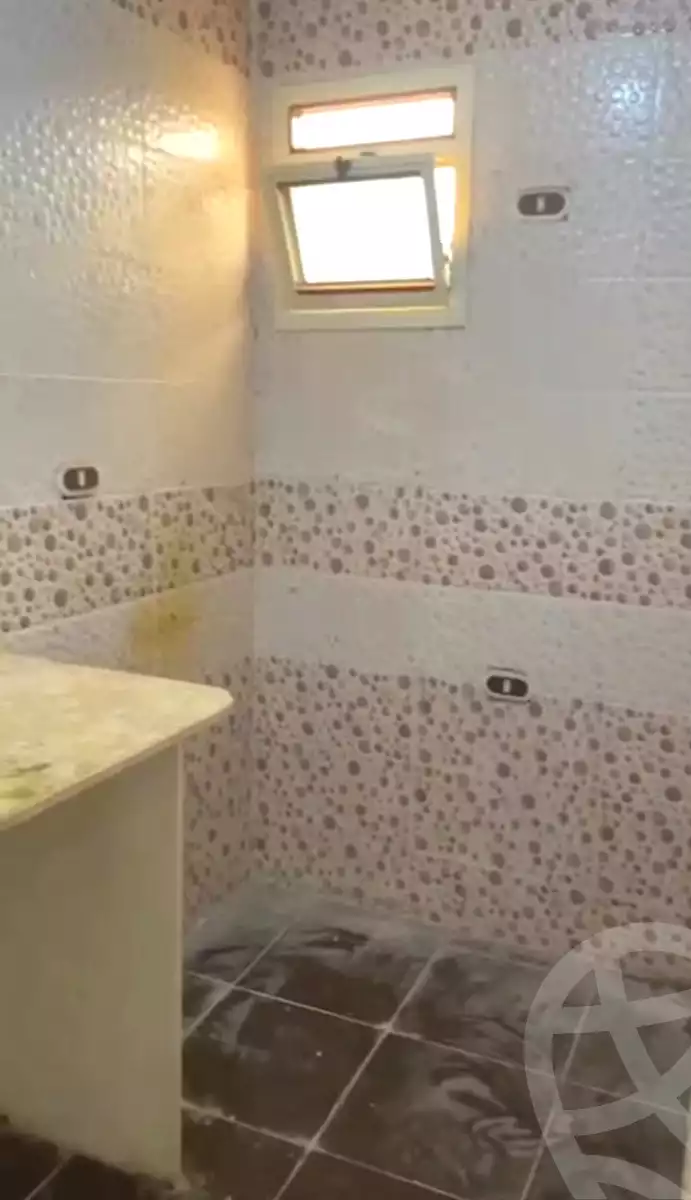https://aqarmap.com.eg/en/listing/7083403-for-sale-alexandria-al-agamy-el-hanouvel