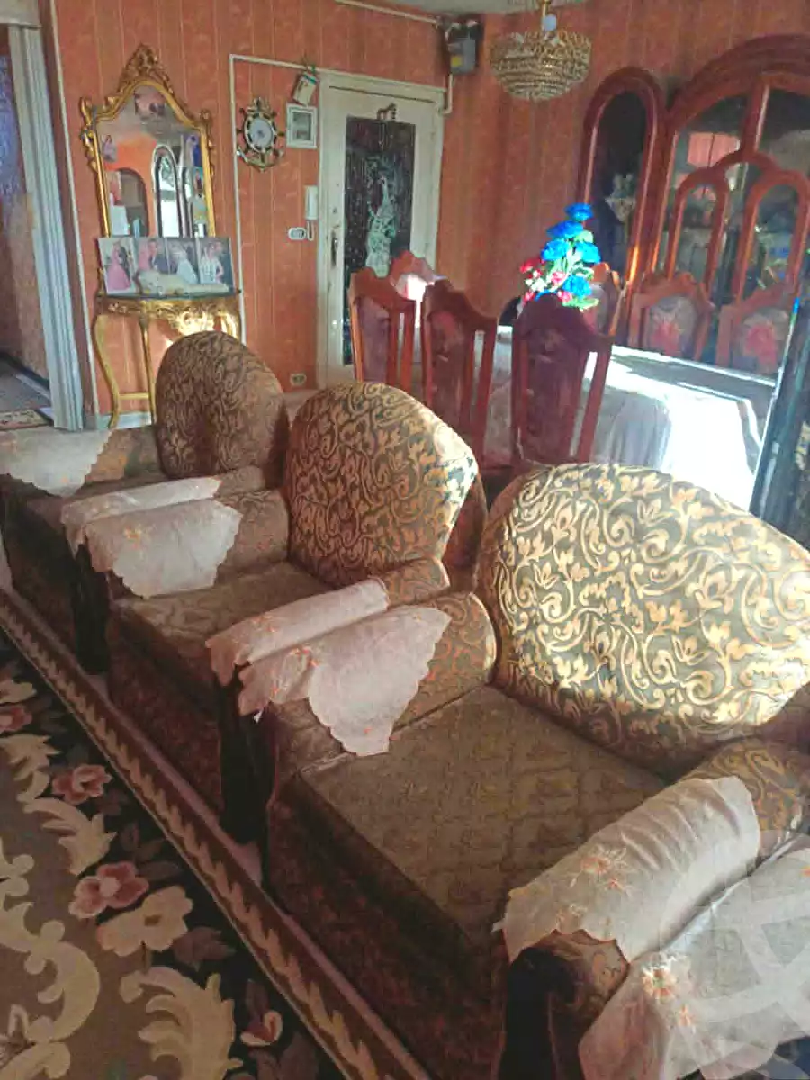 https://aqarmap.com.eg/ar/listing/7083355-for-rent-alexandria-camp-cesar-al-garatli-st