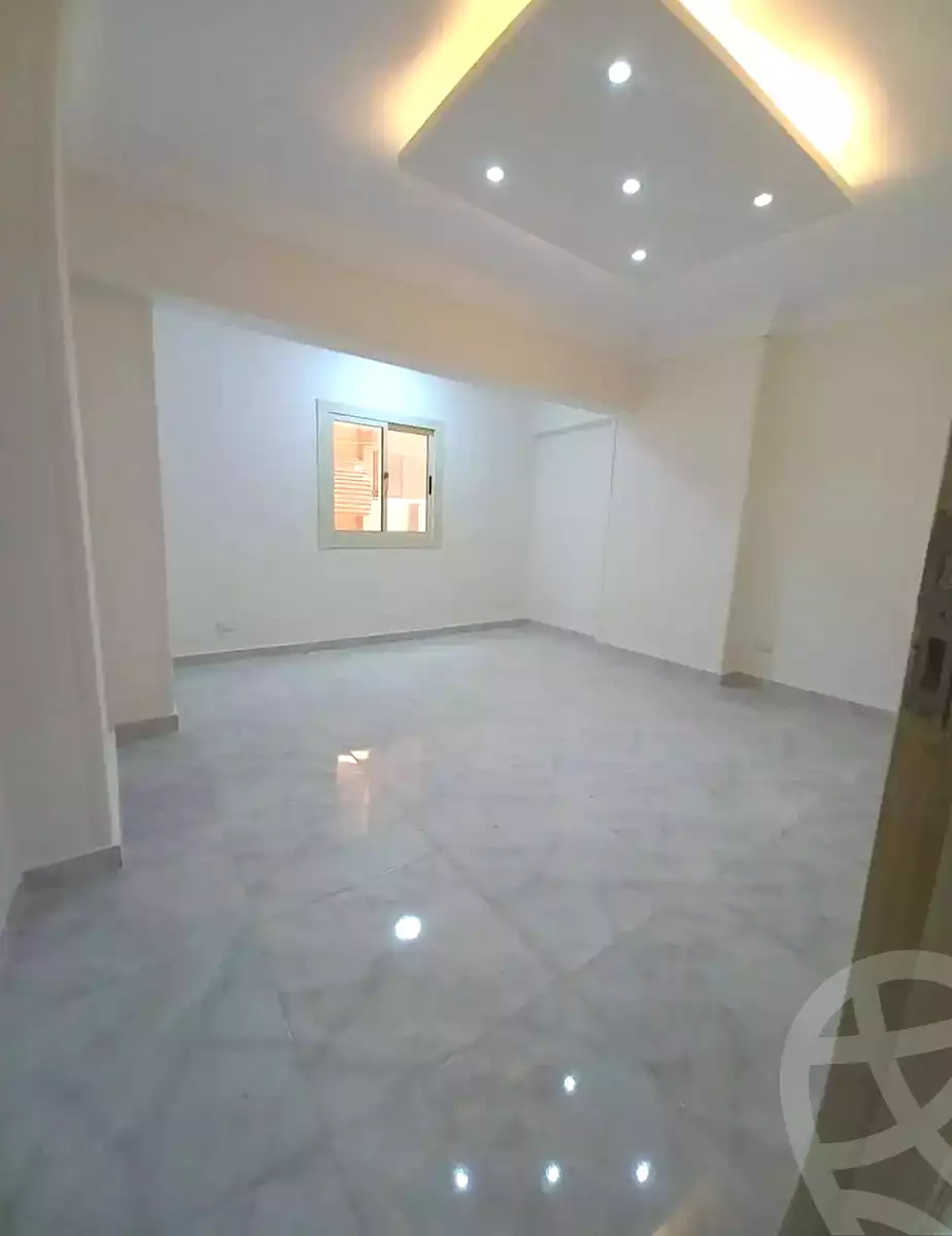https://aqarmap.com.eg/ar/listing/7083682-for-sale-alexandria-sydy-bshr-sydy-bshr-bhry-shr-mhmd-njyb