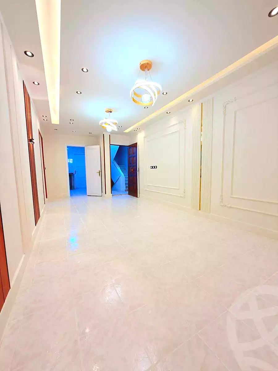 https://aqarmap.com.eg/ar/listing/7083821-for-sale-alexandria-al-agamy-shataa-el-nakheel