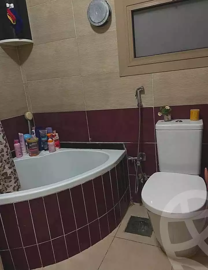 https://aqarmap.com.eg/ar/listing/7083842-for-sale-alexandria-al-agamy-lbytsh-el-menshawy-st