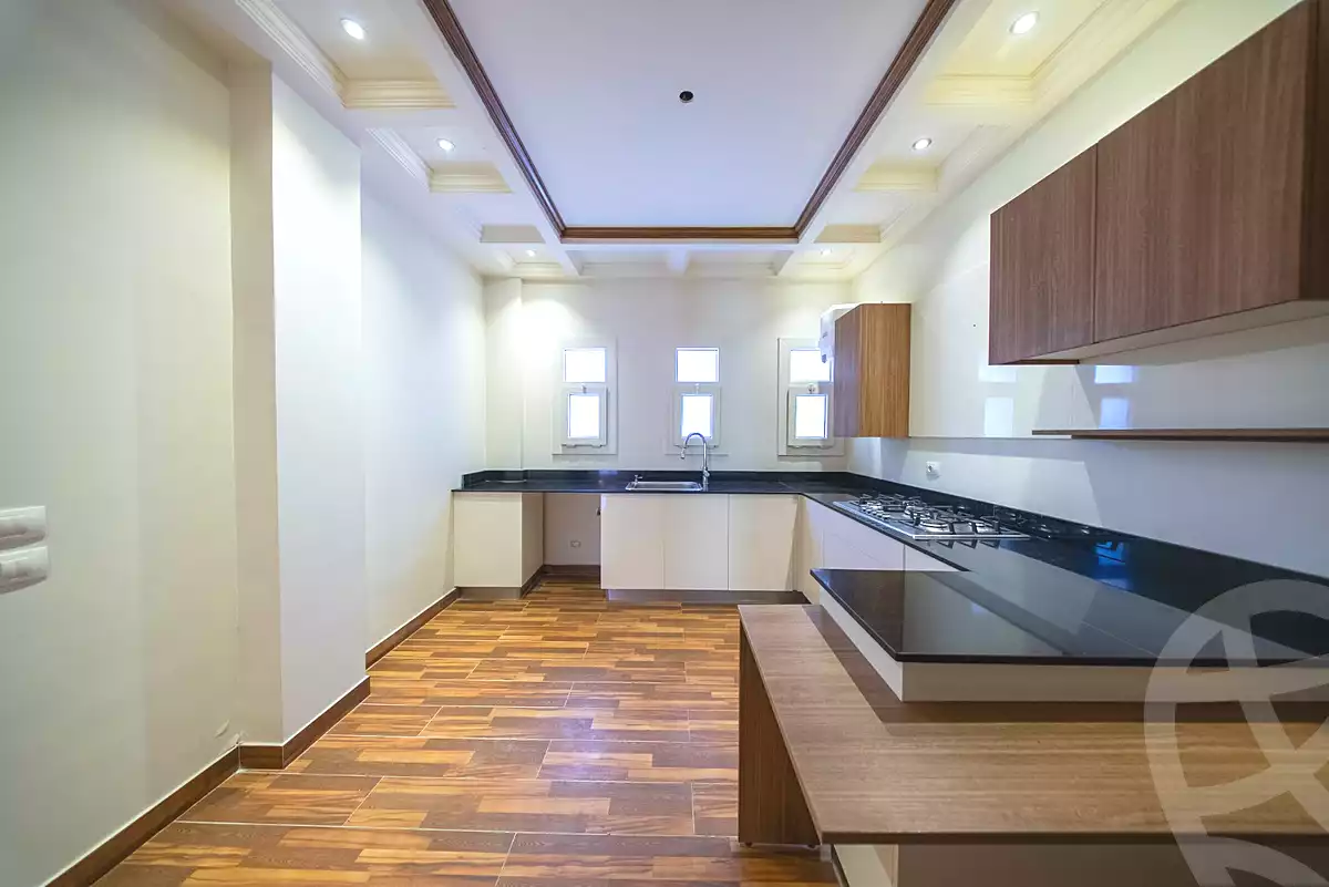 https://aqarmap.com.eg/ar/listing/7084049-for-sale-alexandria-king-maryot-compounds-jewar-compound-el-forat